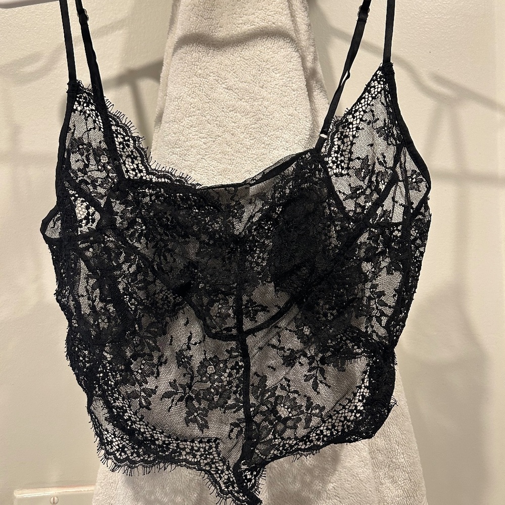 Fleur du mal lace top
